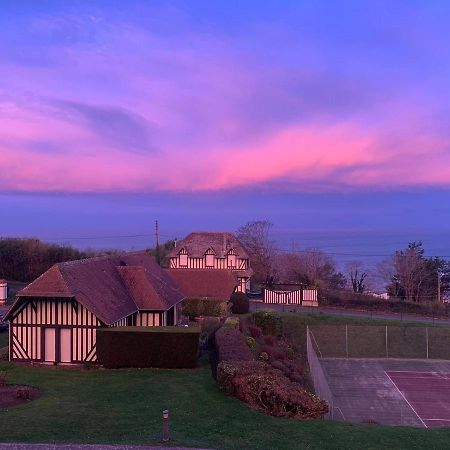 Appart Lumineux Avec Vue Sur Mer A 180 Degres Διαμέρισμα Trouville-sur-Mer Εξωτερικό φωτογραφία