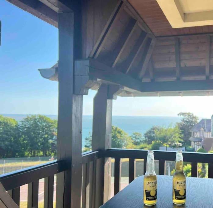 Appart Lumineux Avec Vue Sur Mer A 180 Degres Διαμέρισμα Trouville-sur-Mer Εξωτερικό φωτογραφία
